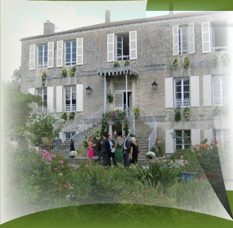 Manoir Angle Bed & Breakfast Blanzay-sur-Boutonne Bagian luar foto